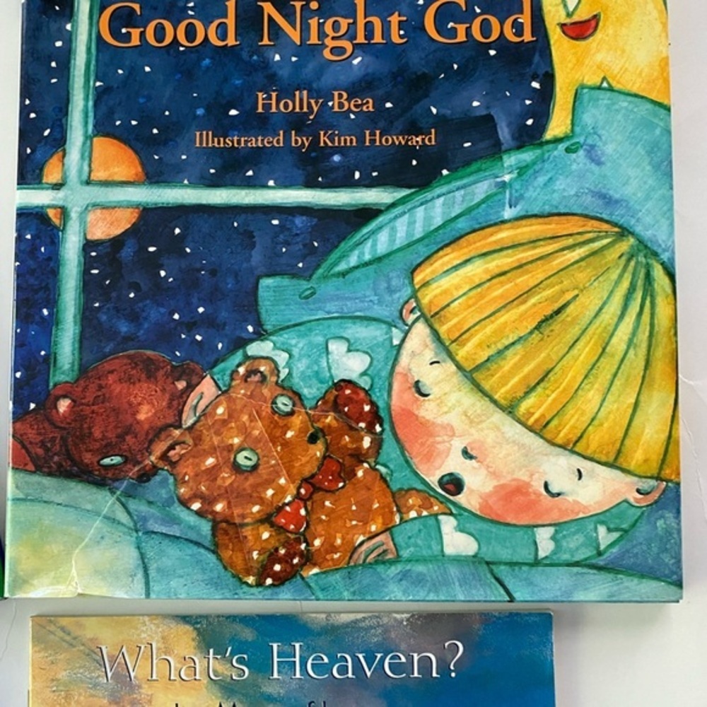 YOUNG READERS RELIGIOUS 4 BOOK BUNDLE - Picture 2 of 16